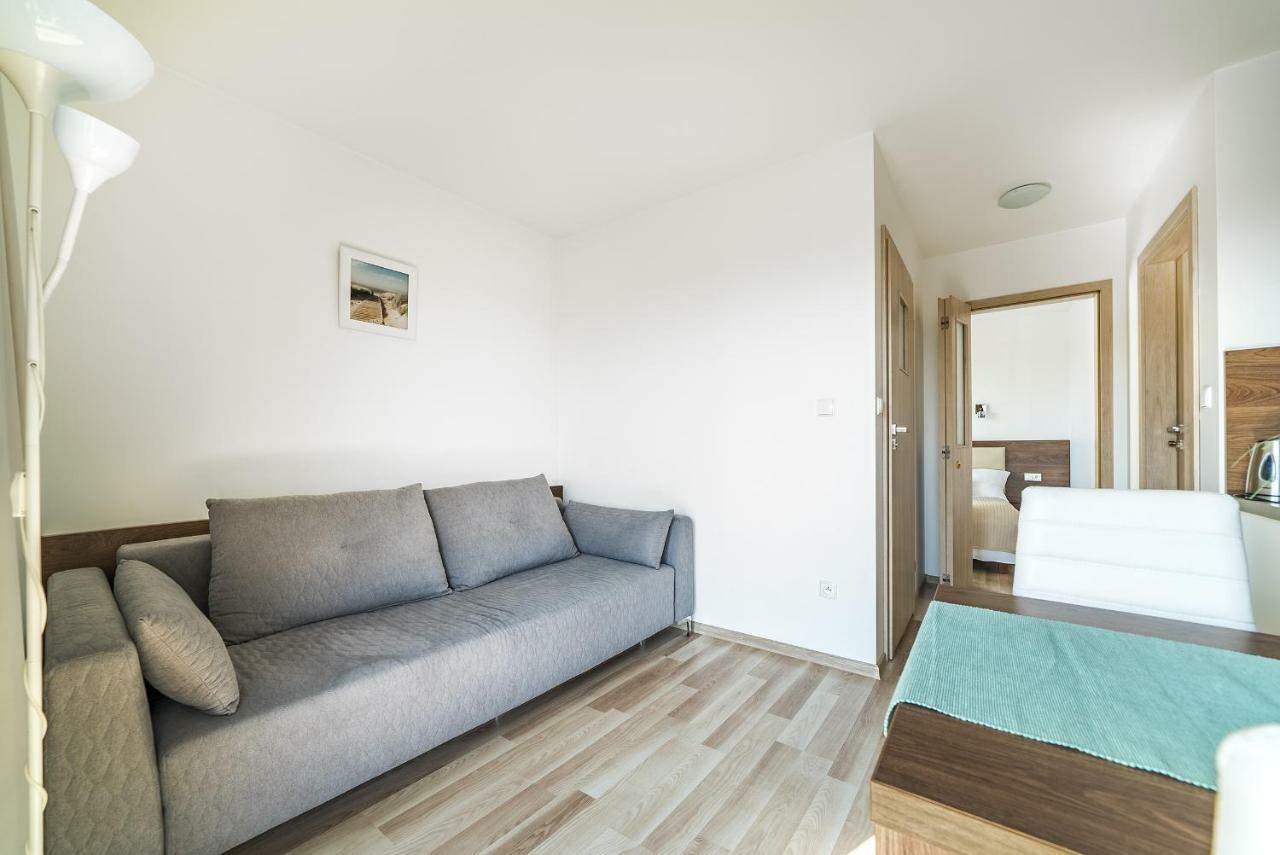Apartamenty I Pokoje Goscinne Relax Ястарня Экстерьер фото